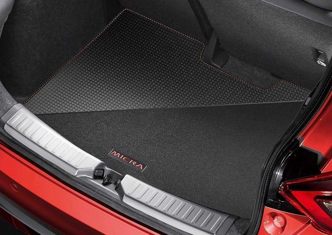 Nissan, Genuine Nissan Micra (K14FR) Invigorating Red Trunk Mat, Reversible - 2017-2023